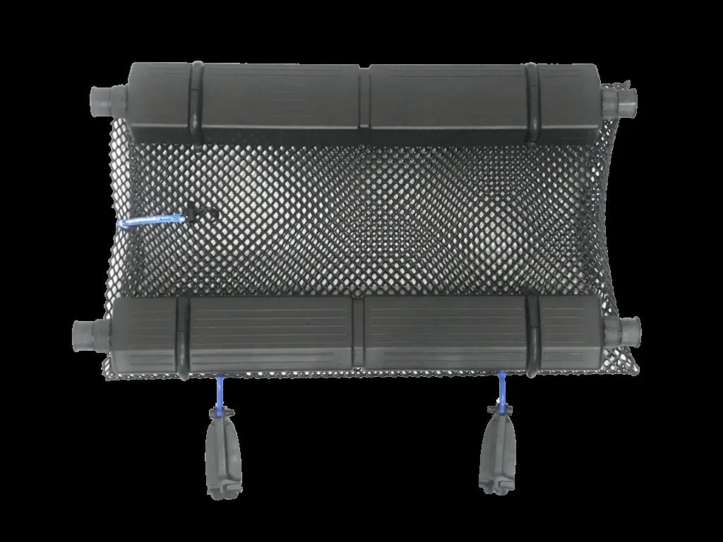 Oyster mesh bag with rigid float components along its sides